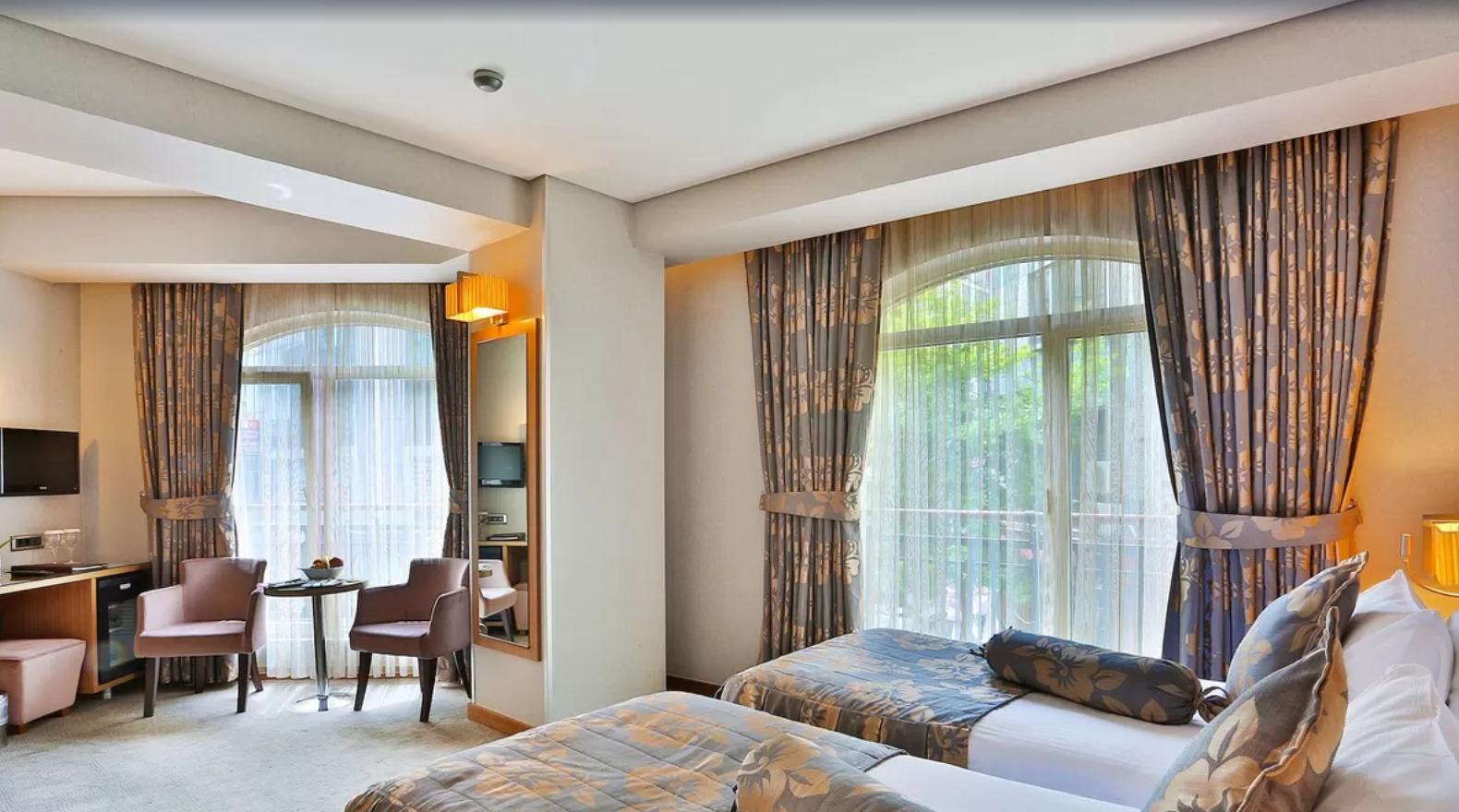 Hotel Momento - Special Category อิสตันบูล ภายนอก รูปภาพ