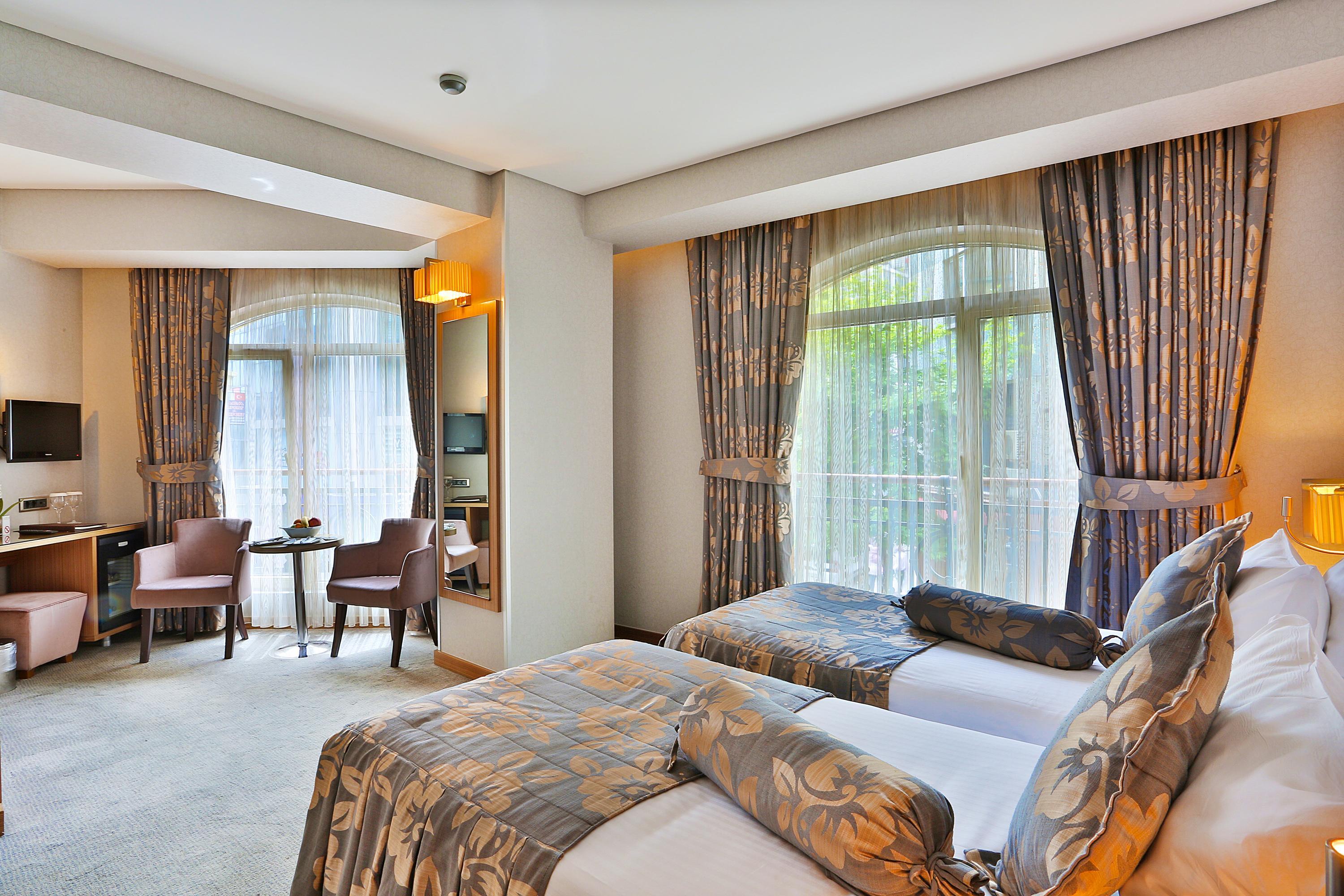 Hotel Momento - Special Category อิสตันบูล ภายนอก รูปภาพ