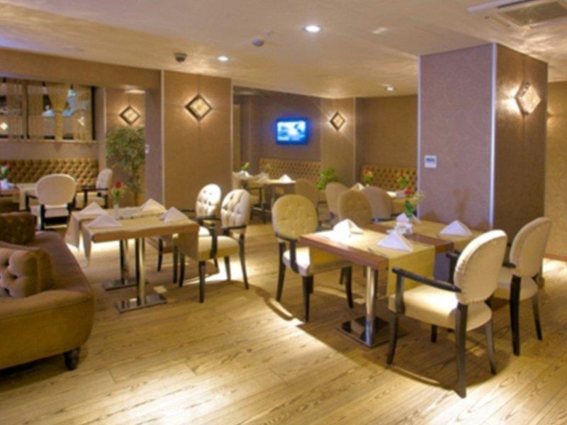 Hotel Momento - Special Category อิสตันบูล ภายนอก รูปภาพ