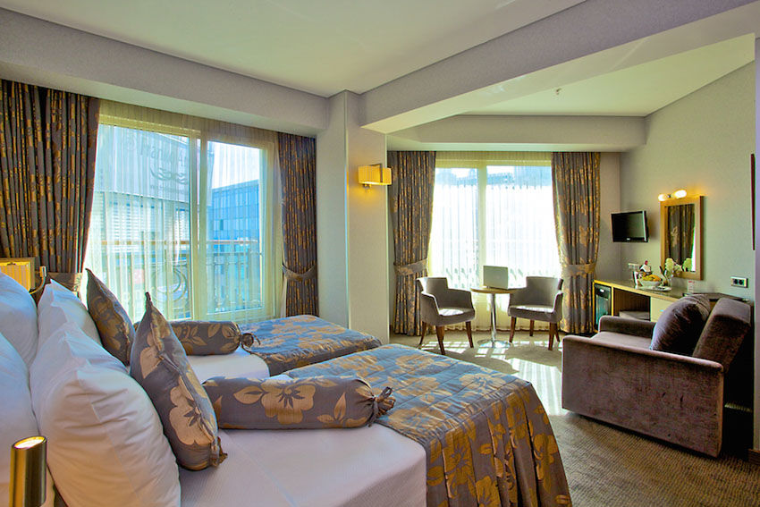 Hotel Momento - Special Category อิสตันบูล ภายนอก รูปภาพ